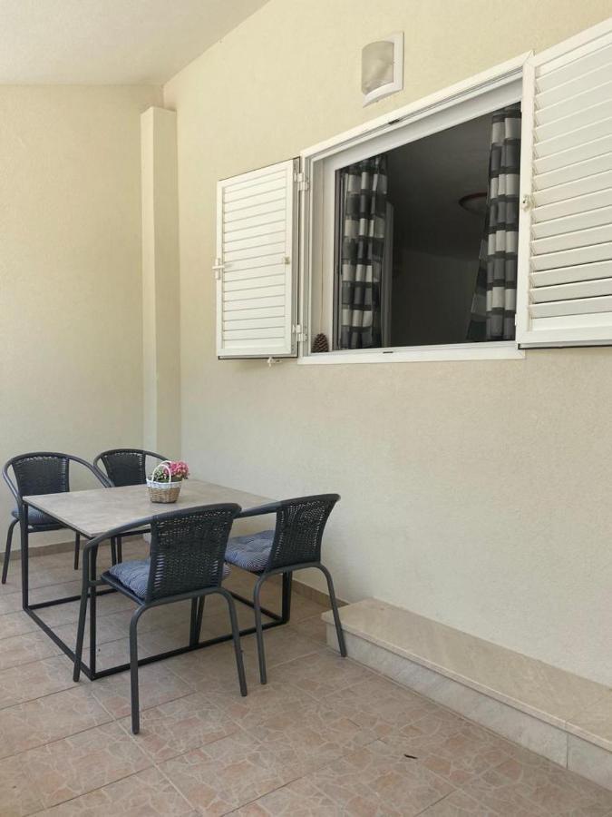 Apartment Lijana Sea View Tučepi Exterior foto